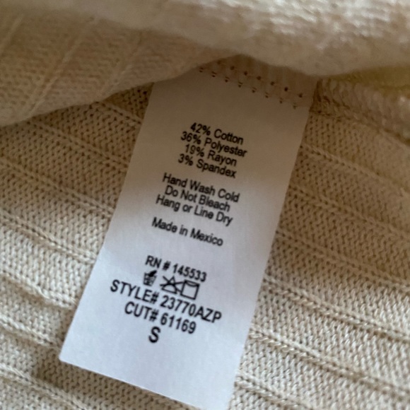 Anthropologie W5 Sweater - Picture 5 of 5